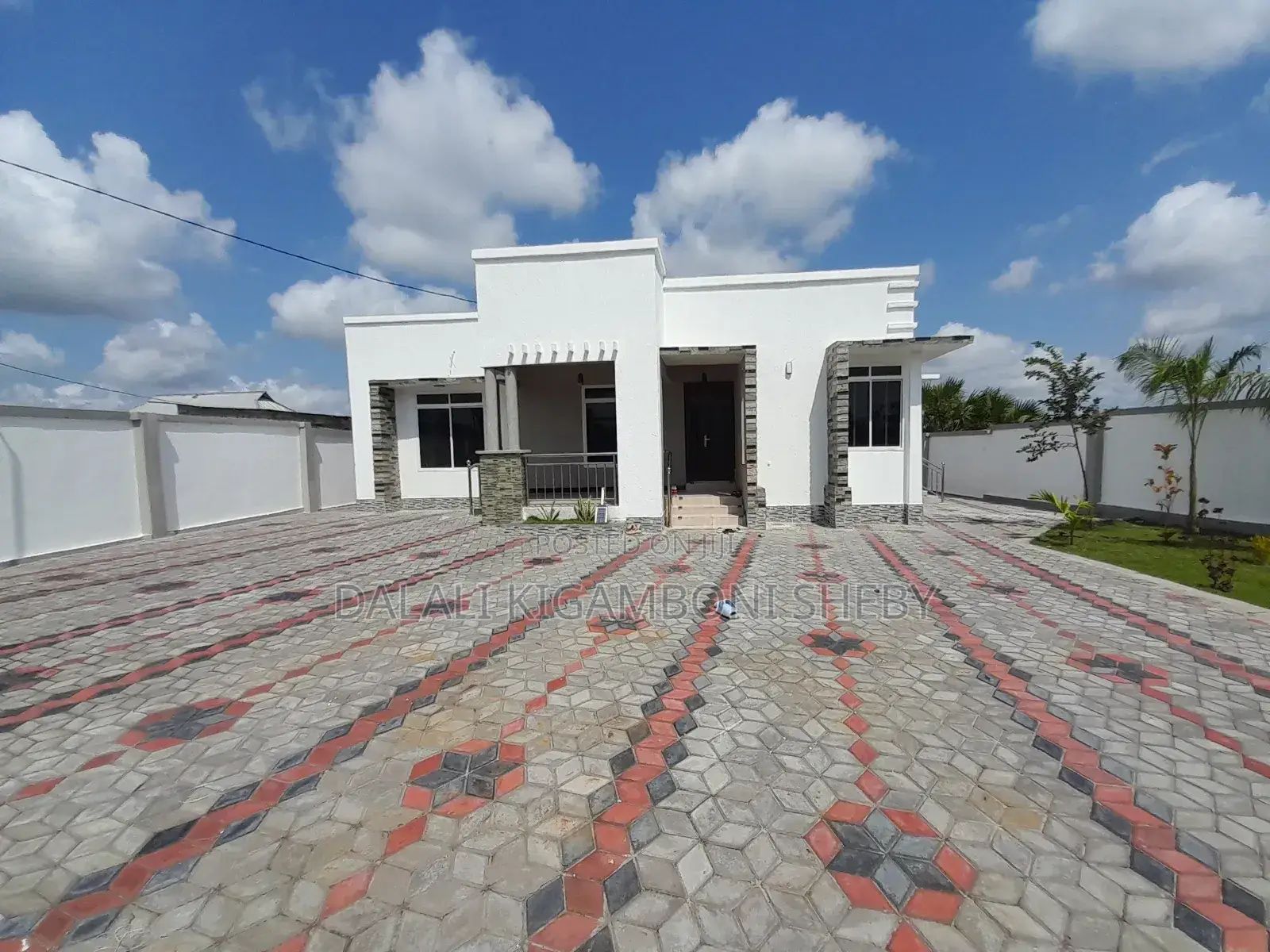 4bdrm House in Kigamboni Dege for sale