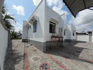 4bdrm House in Kigamboni Dege for sale