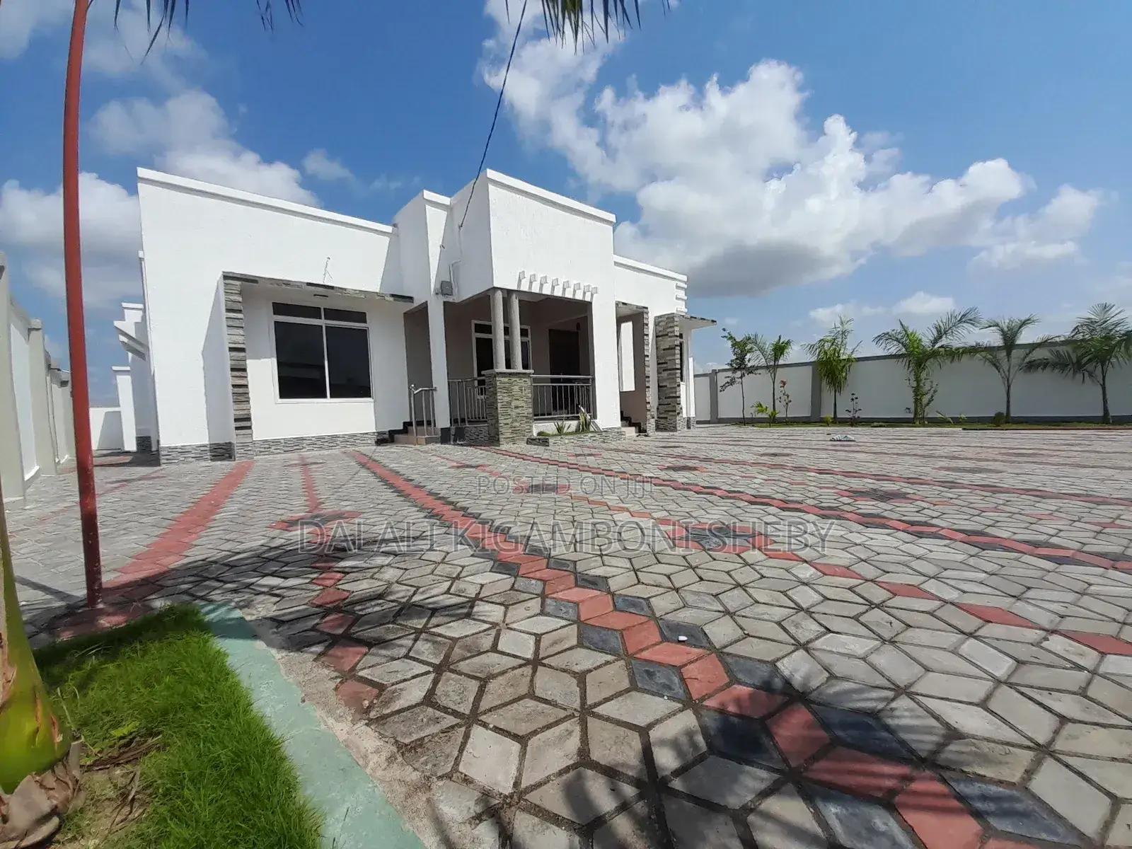 4bdrm House in Kigamboni Dege for sale