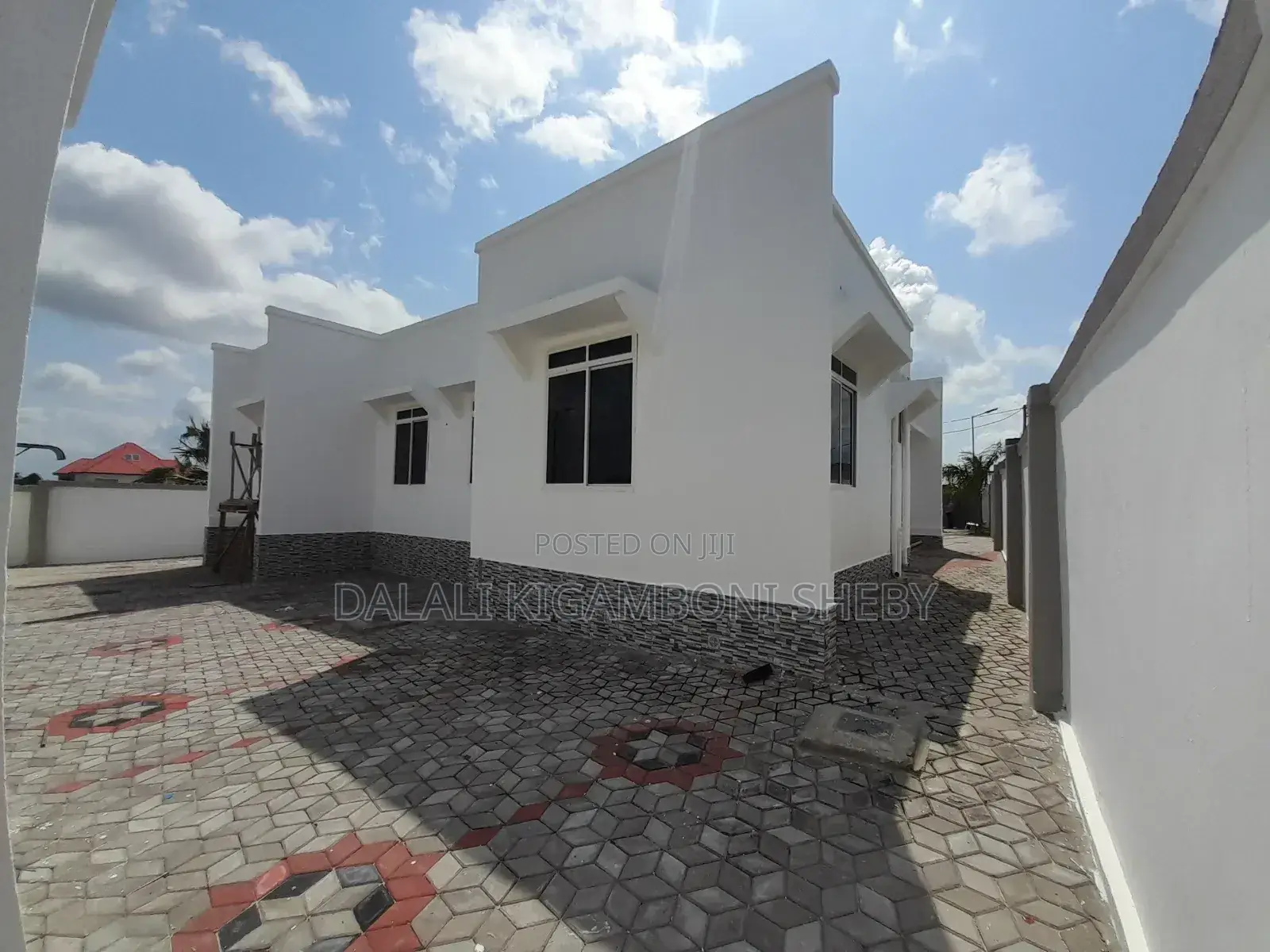 4bdrm House in Kigamboni Dege for sale