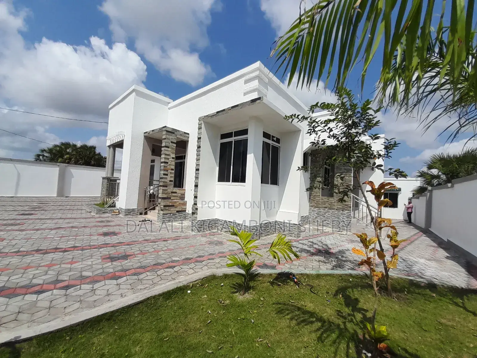 4bdrm House in Kigamboni Dege for sale
