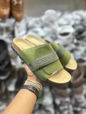 Luxury for Every Step/Og Sandals