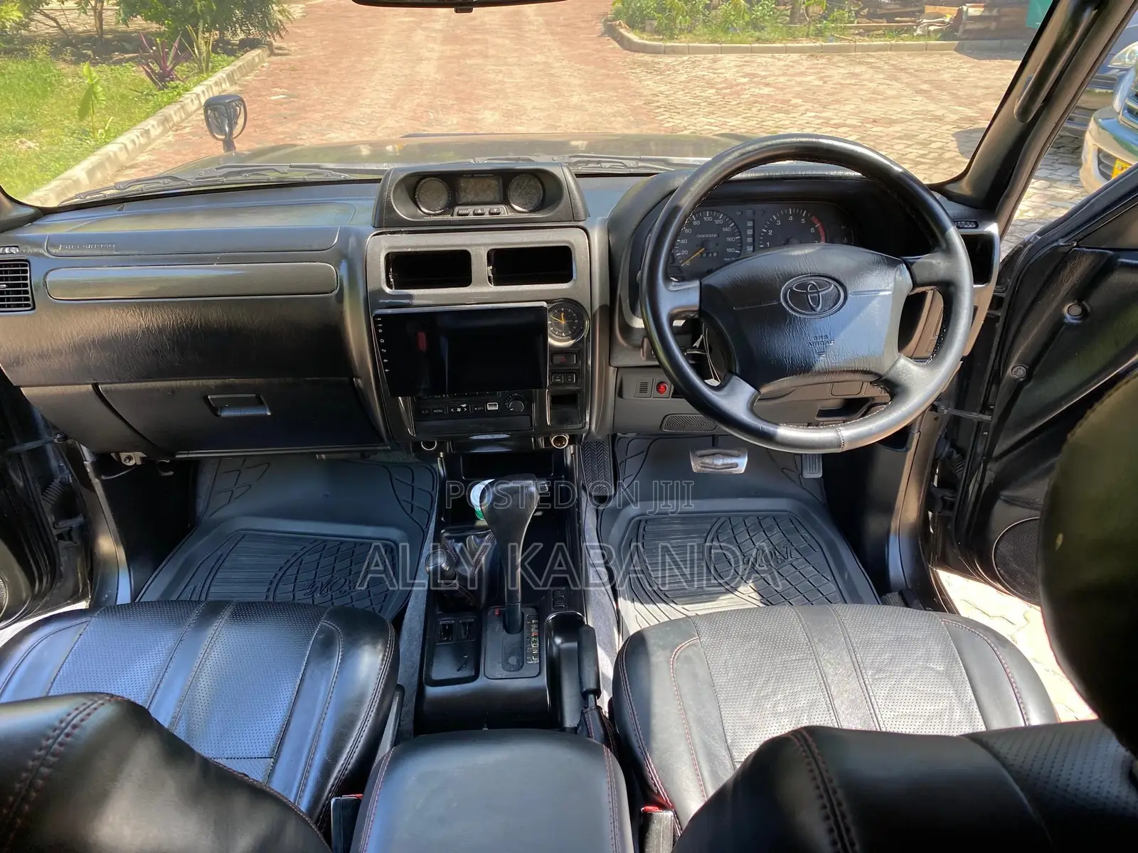 Toyota Land Cruiser Prado 1997 Black