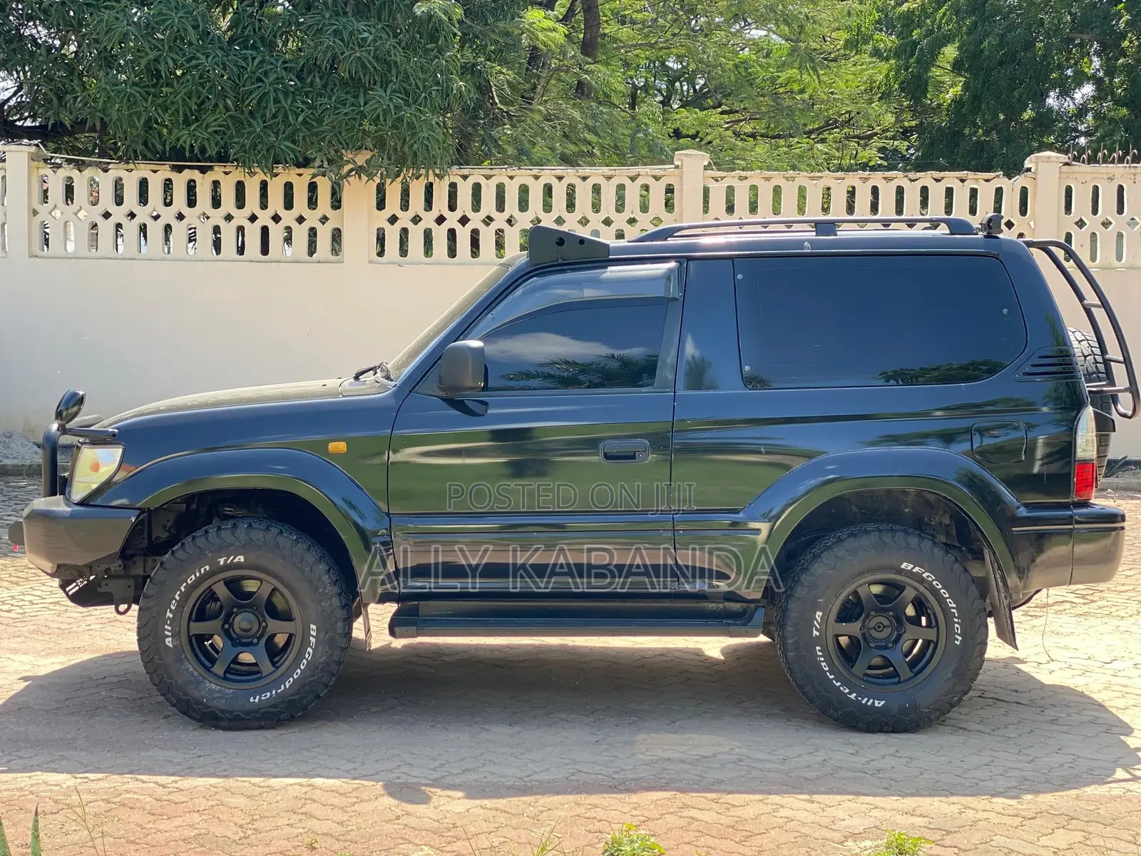 Toyota Land Cruiser Prado 1997 Black