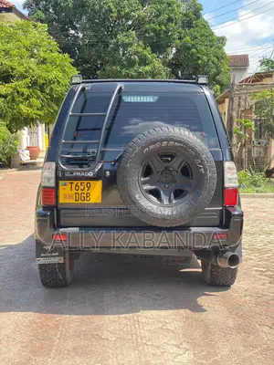 Toyota Land Cruiser Prado 1997 Black