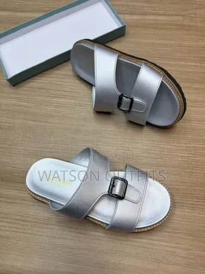 Surprisingly Good Colours Men's Leather Sandals