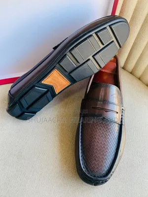 Perfomance Meets Panance/Quality Simple Moccains