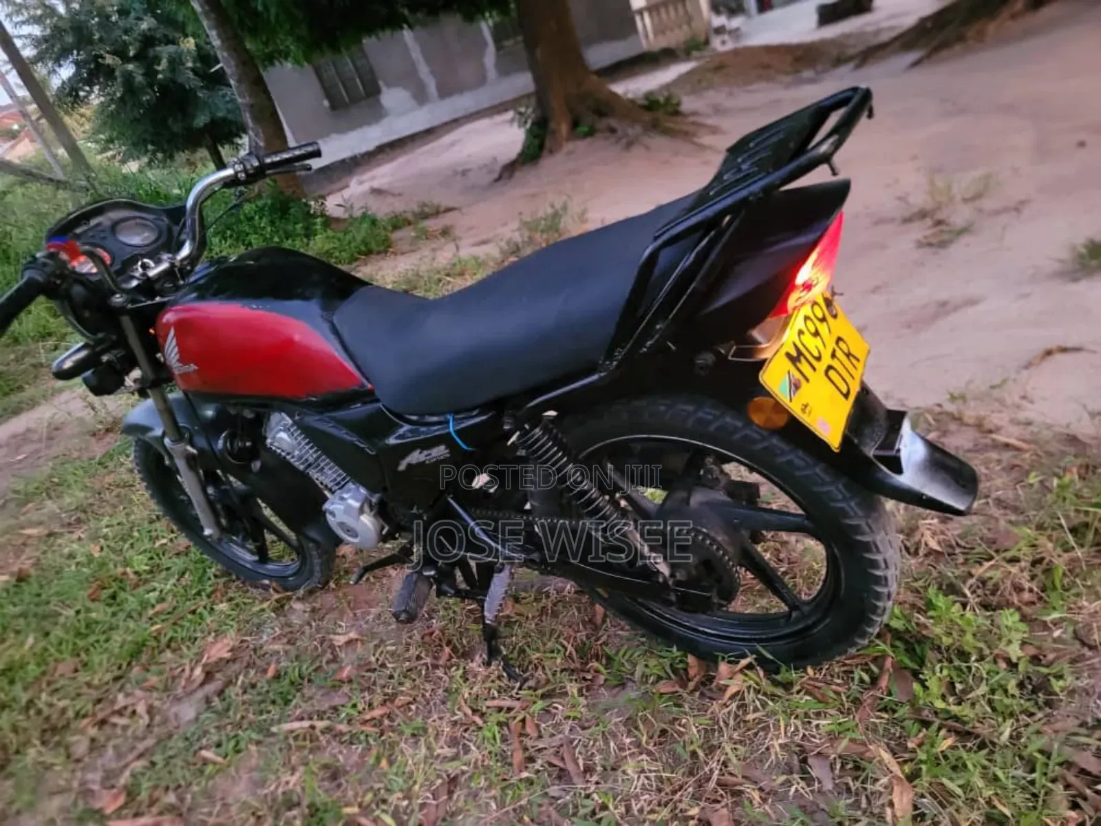 Honda CBR 2025 Red