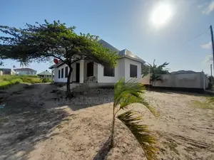 4bdrm Apartment in Kigamboni Kibada for sale