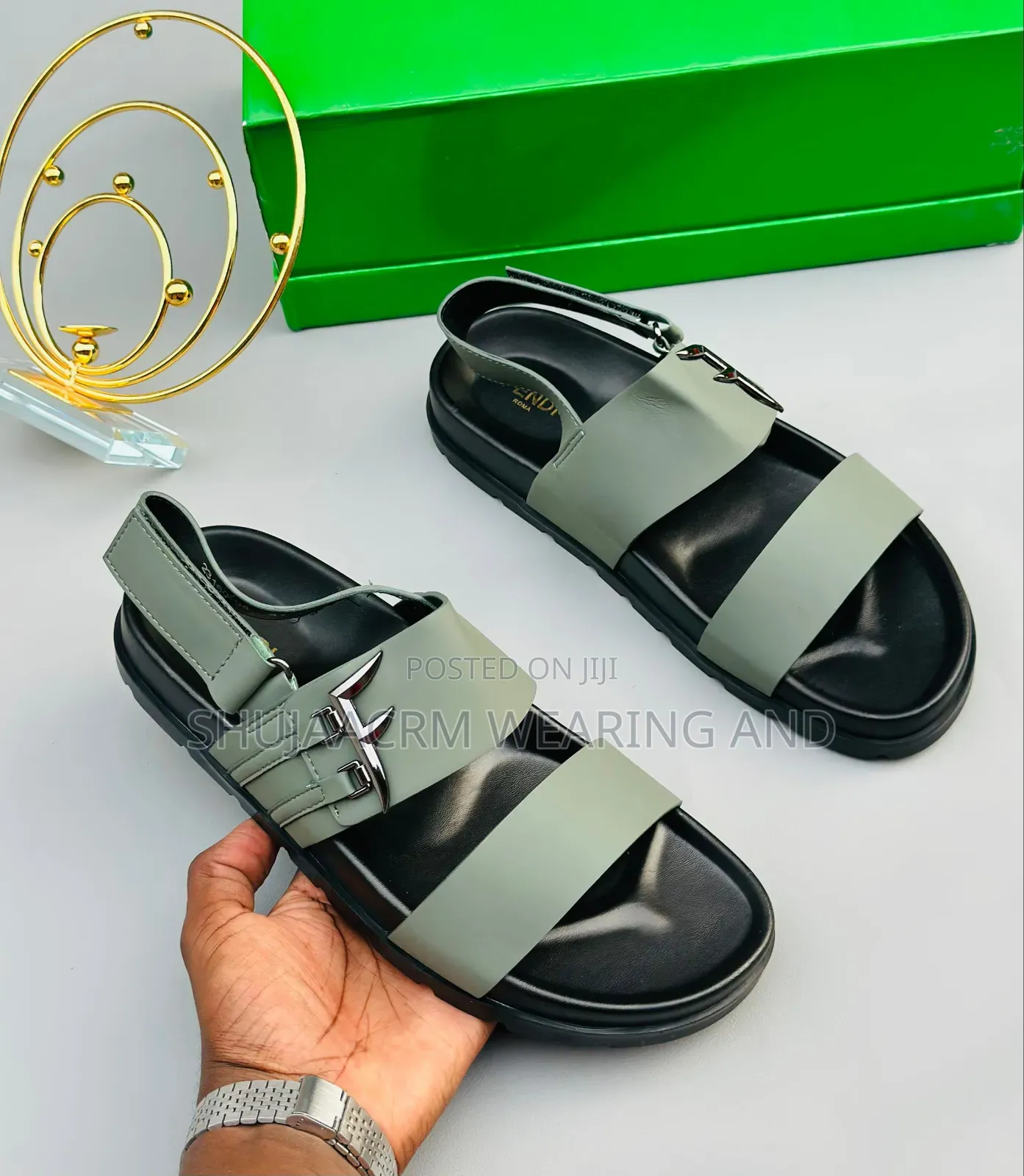 Got Where You Need to Be in Style Short and Catch Sandals