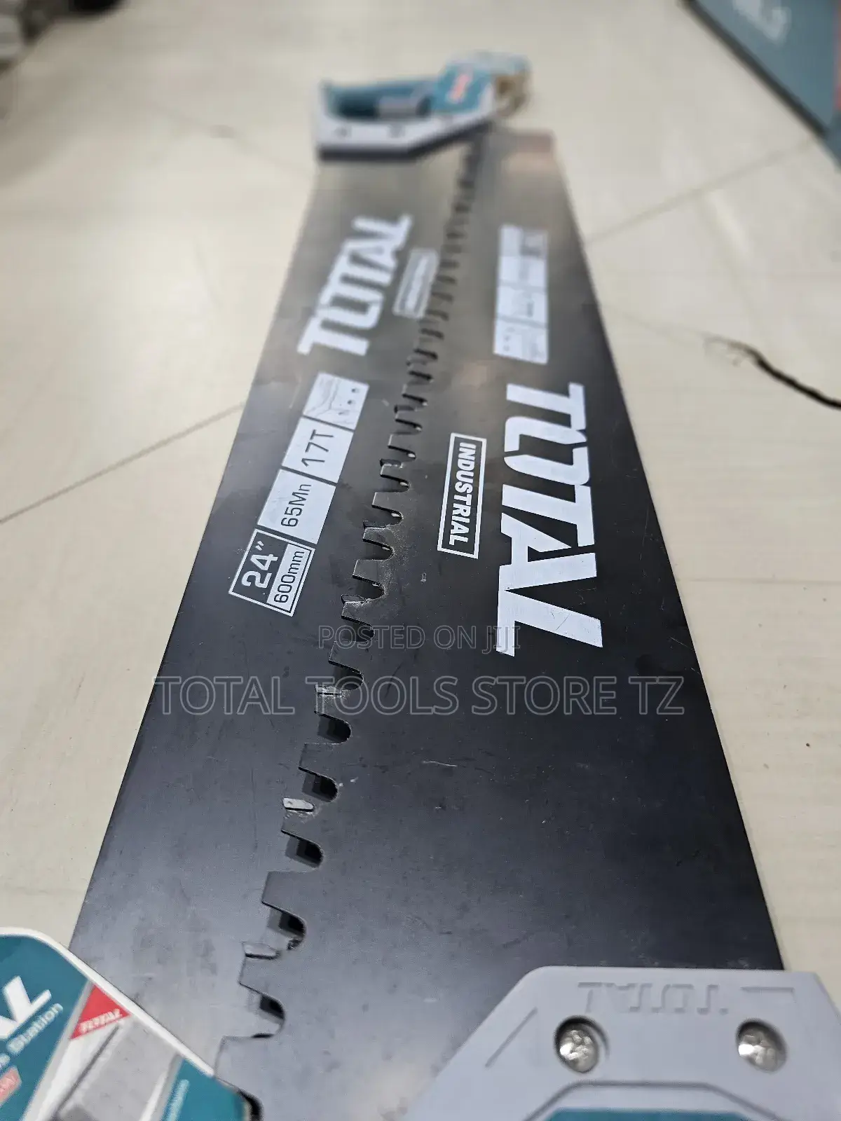 Total Concrete Saw 24"