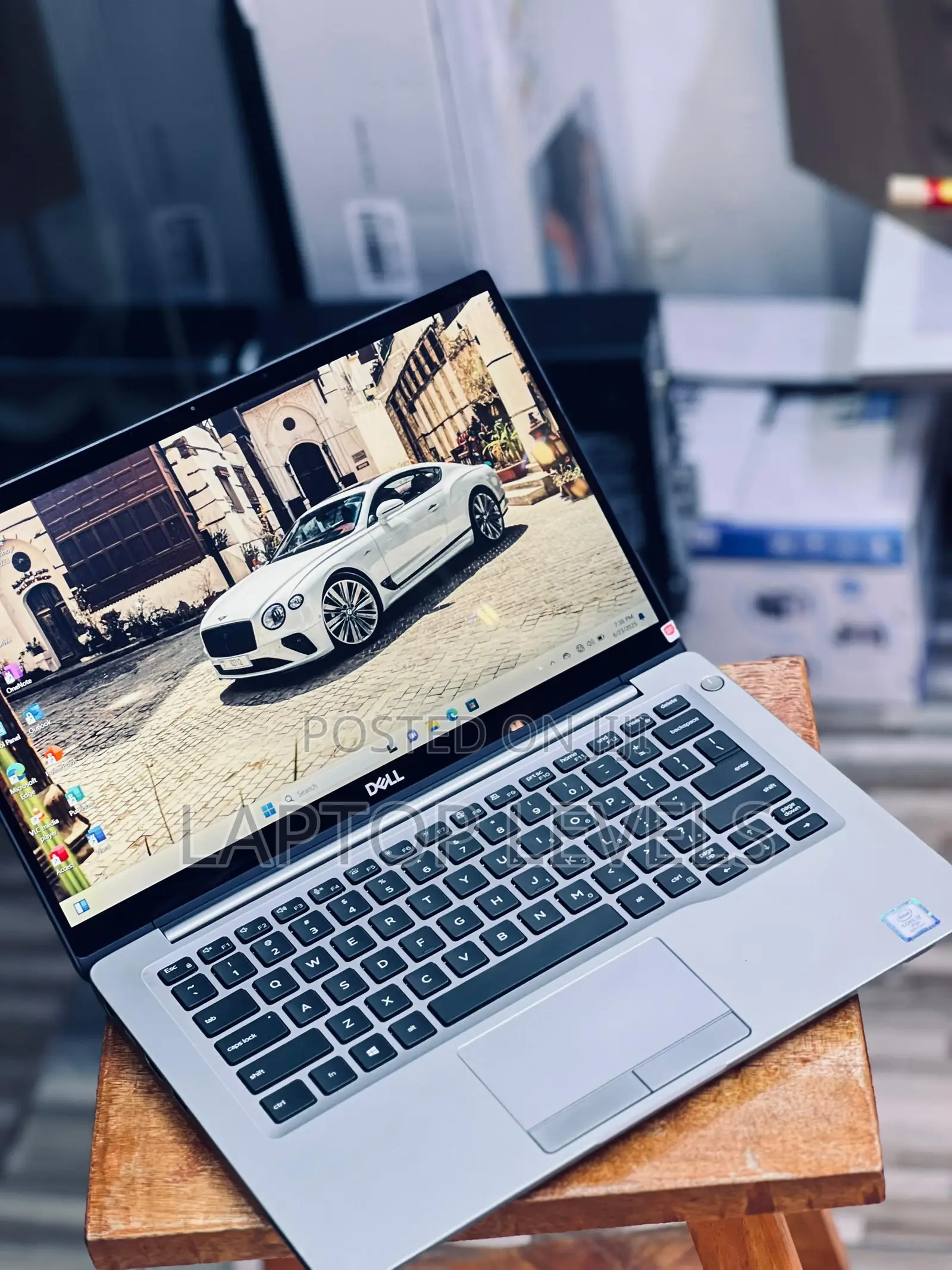 Laptop Dell Latitude 7400 8GB Intel Core I7 SSD 256GB