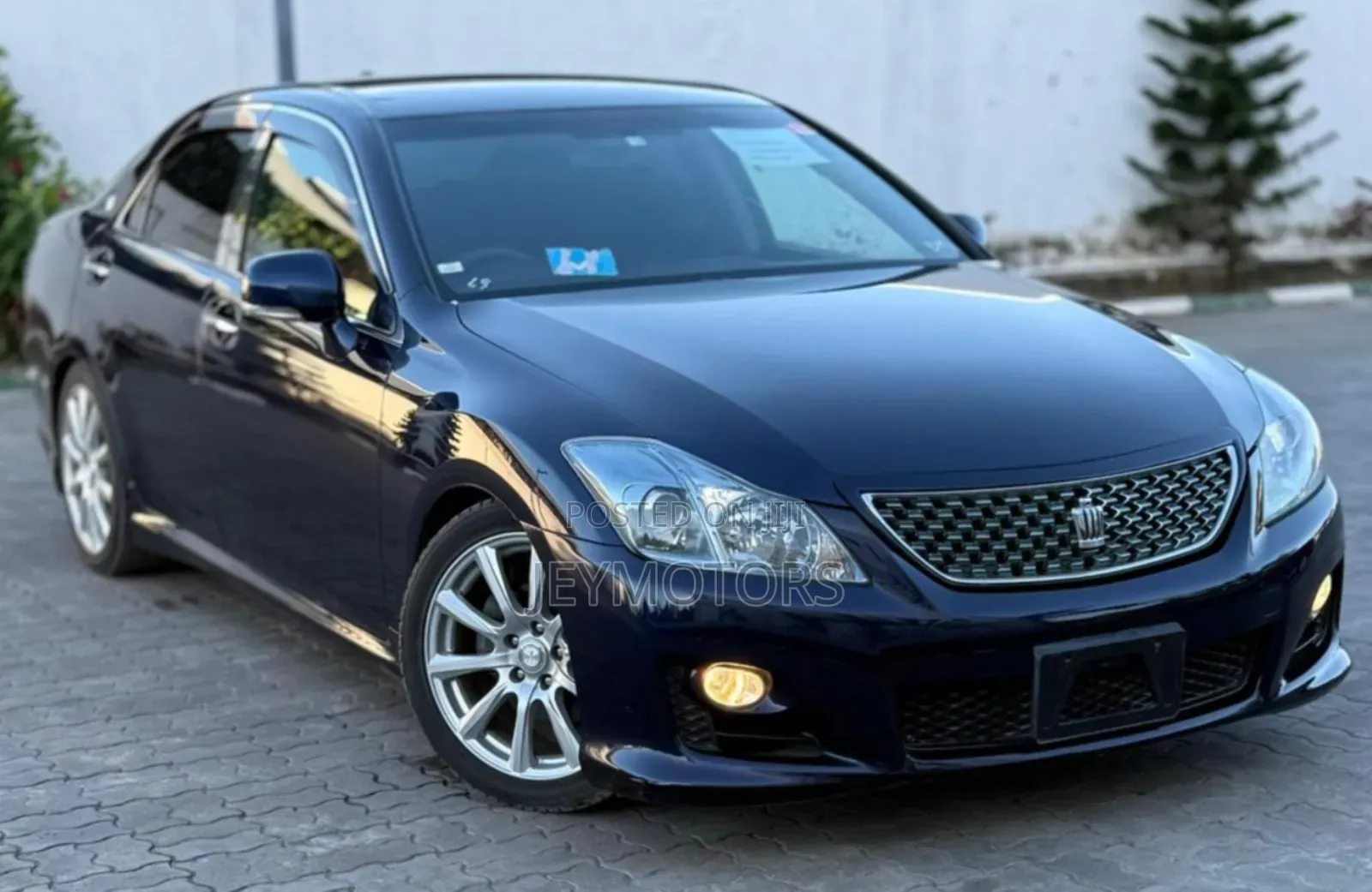 Toyota Crown 2009 Black