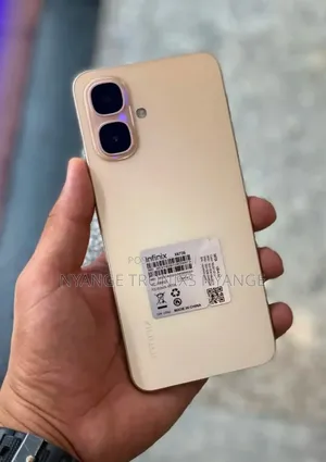 Photo - New Infinix Smart 10 128 GB Silver