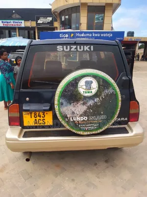 Suzuki Escudo 1999 Blue
