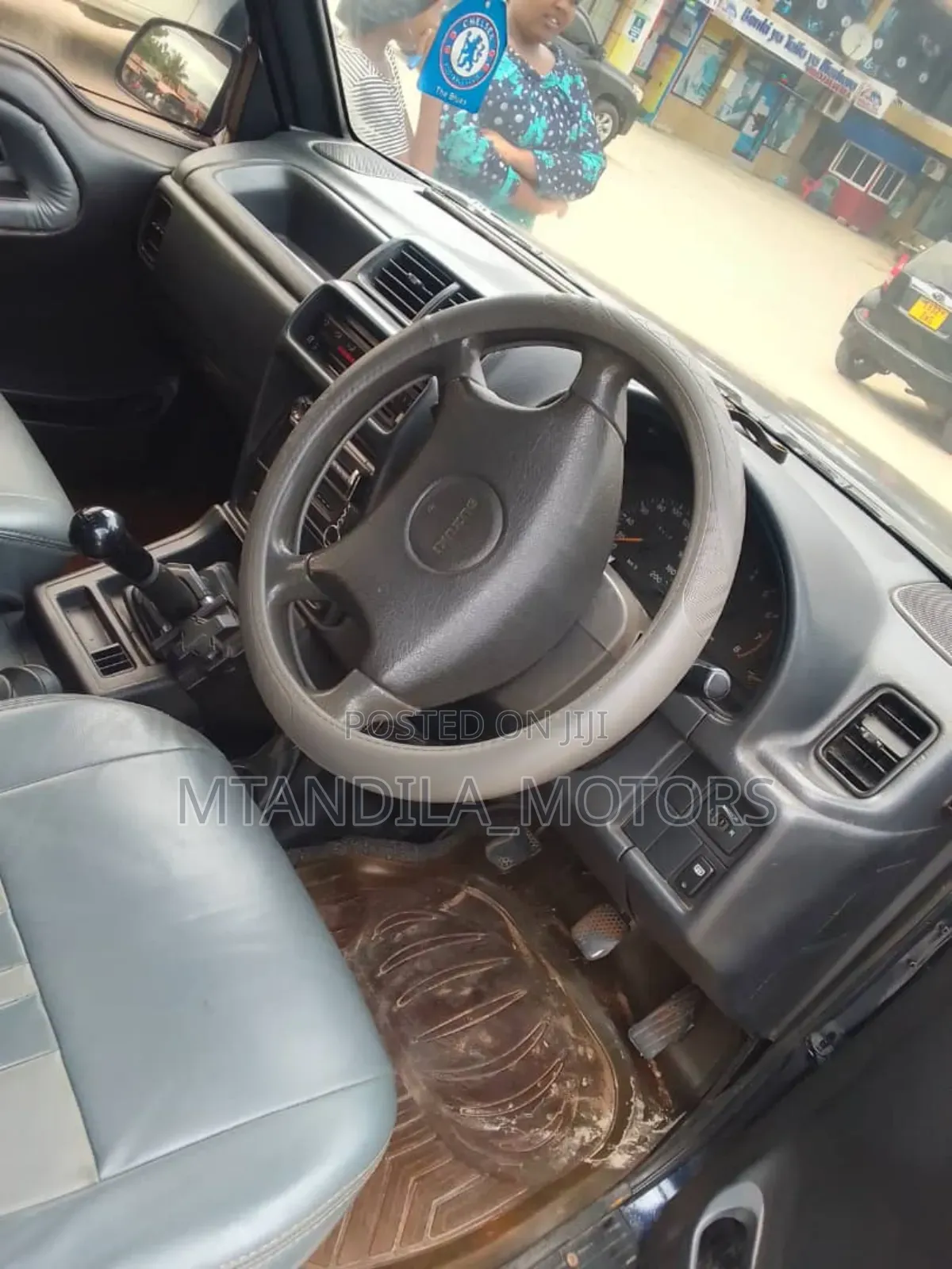 Suzuki Escudo 1999 Blue