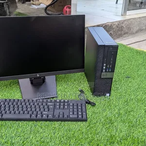 Desktop Computer Dell Optiplex 7090 12GB Intel Core I7 SSD 256GB
