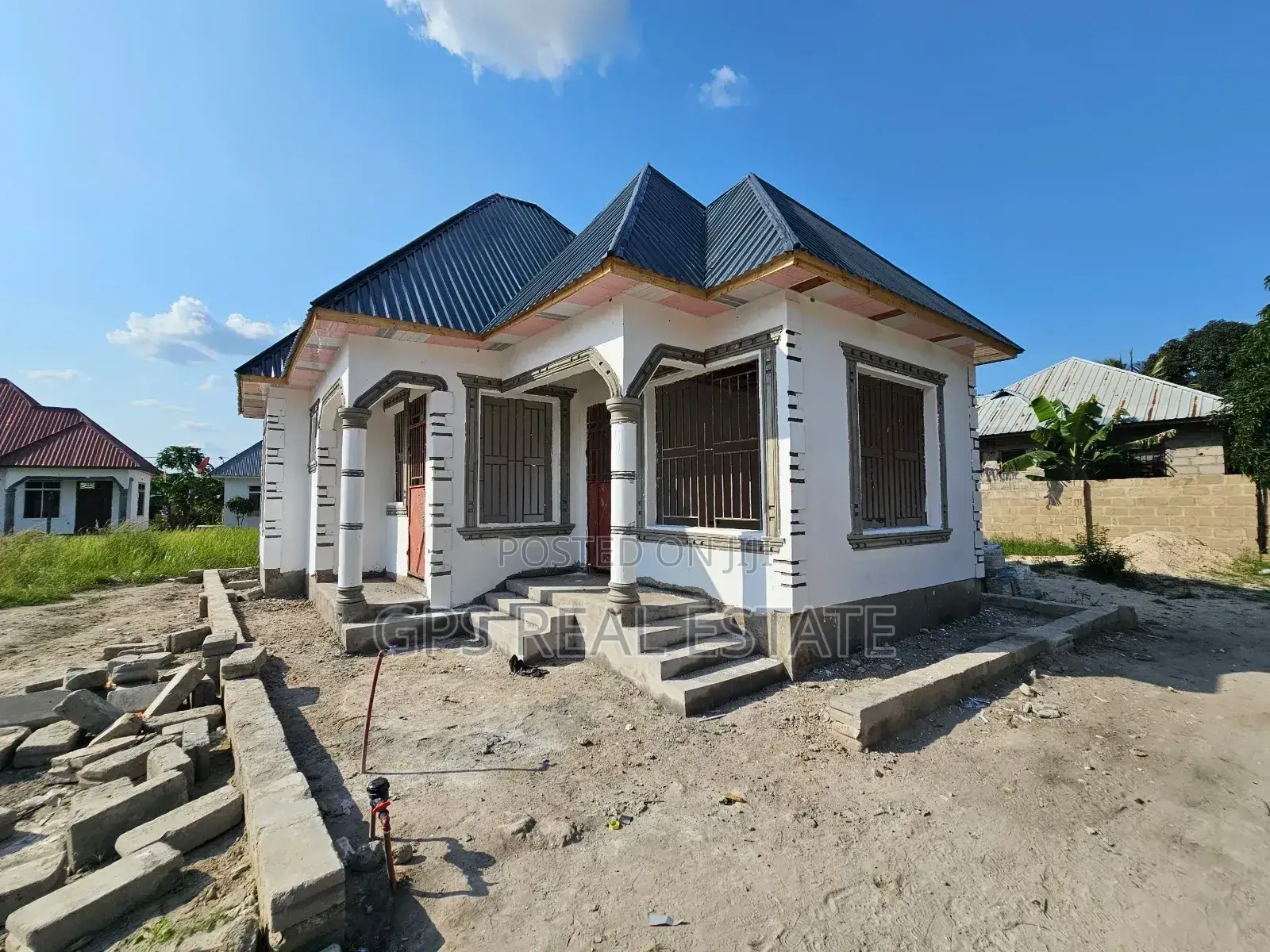 3bdrm House in Msongola, Ilala for sale