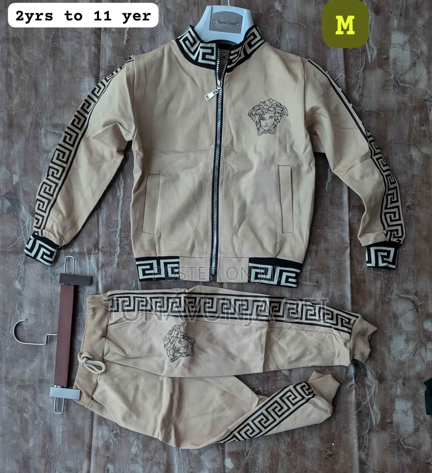 Track Suit Nzito Za Watoto