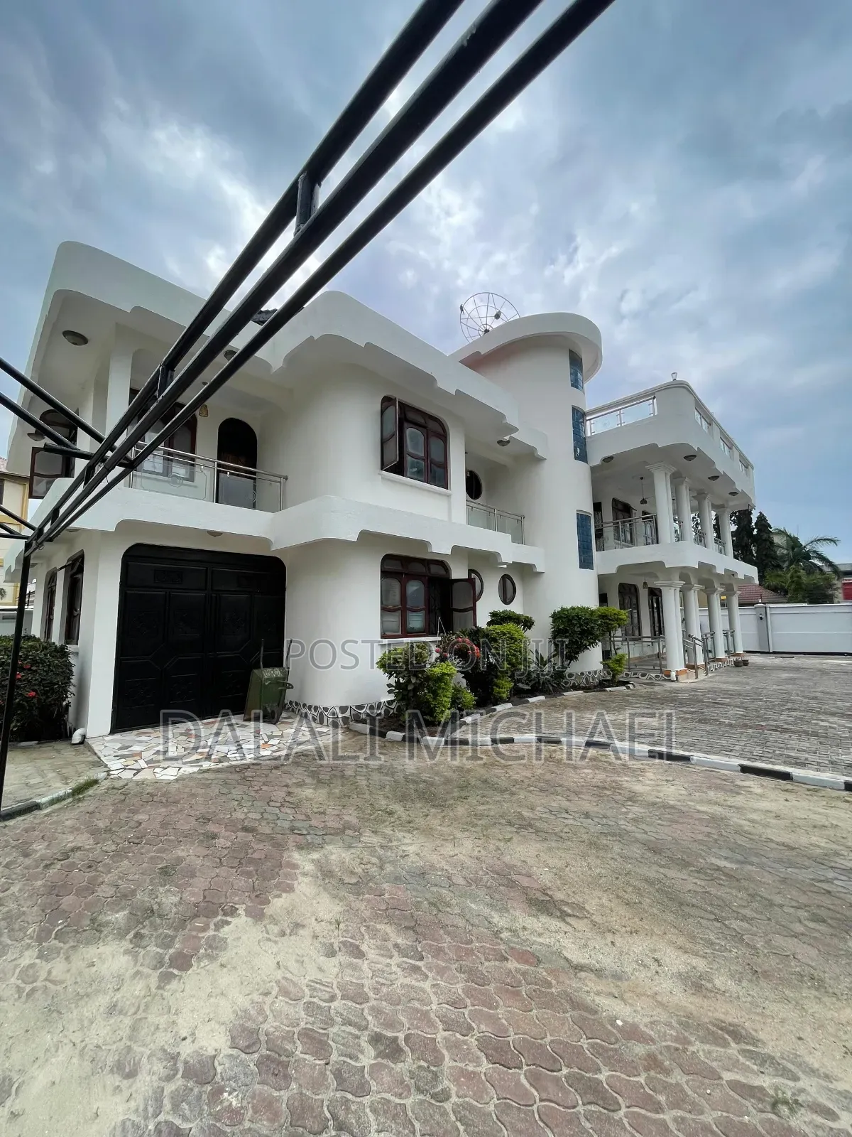 5bdrm House in Mbezibeach for rent