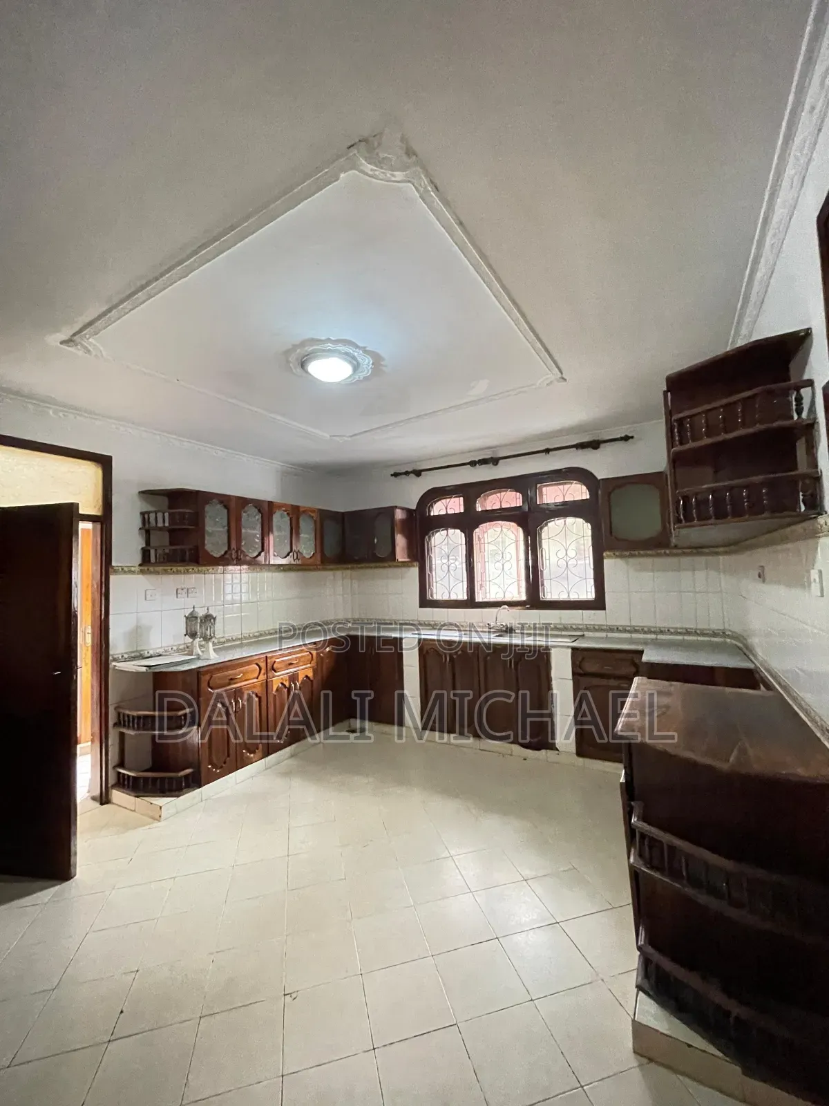 5bdrm House in Mbezibeach for rent