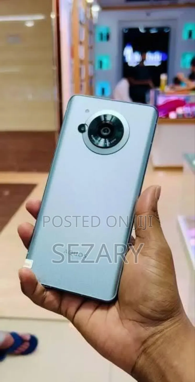 Sharp Aquos R7 256 GB Silver