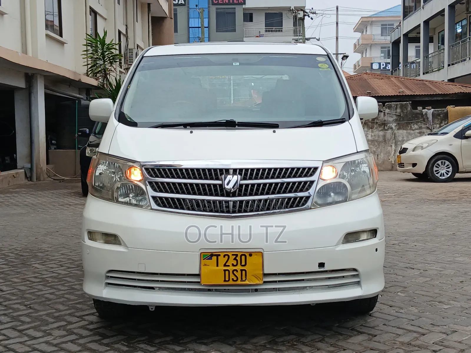 Toyota Alphard 2007 White