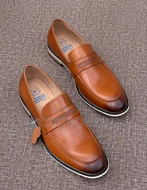 Men's Leather Shoes or Footwears Za Kamba Na Zisizo Na Kamba