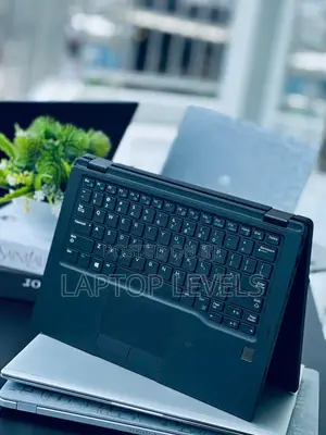 Laptop Dell Latitude 7390 8GB Intel Core I5 SSD 256GB