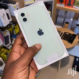 New Apple iPhone 11 64 GB Green