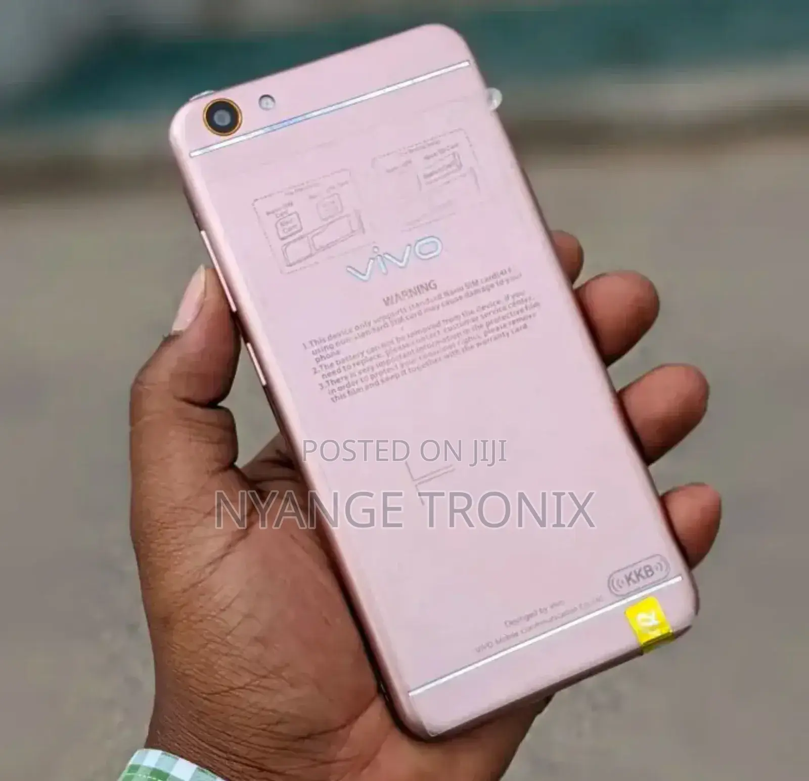 Vivo Y66i 32 GB Gold