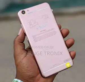 Vivo Y66i 32 GB Gold