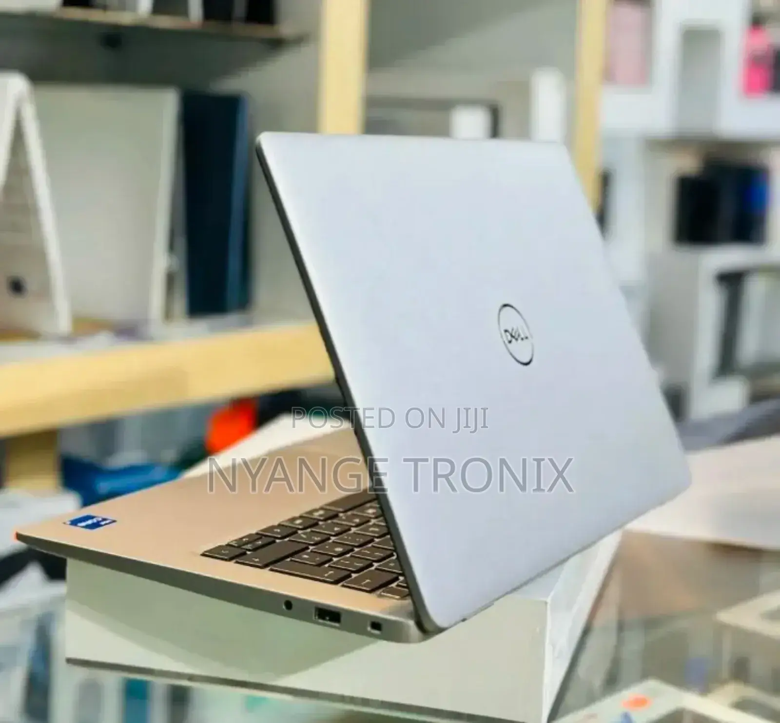 New Laptop Dell 16GB Intel Core I7 SSD 512GB