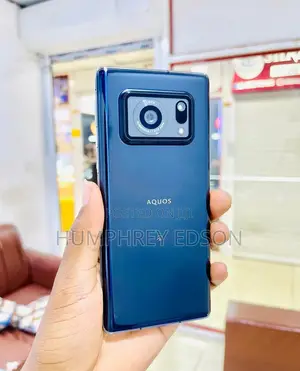 Sharp Aquos R6 128 GB Black