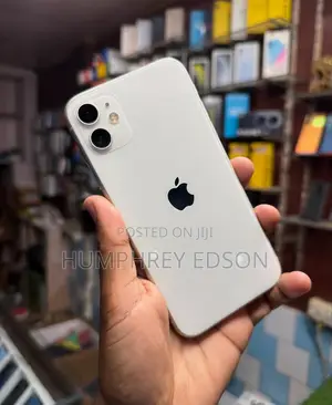 New Apple iPhone 11 64 GB White