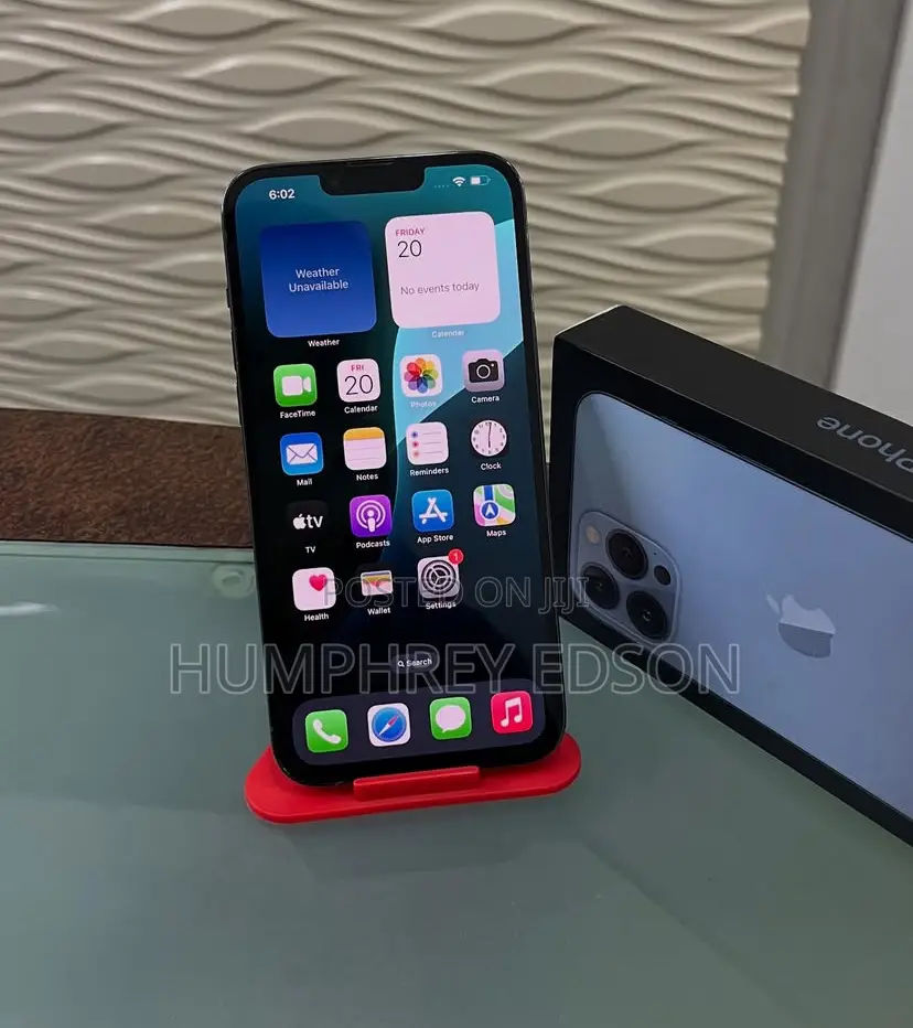 New Apple iPhone 15 128 GB Black