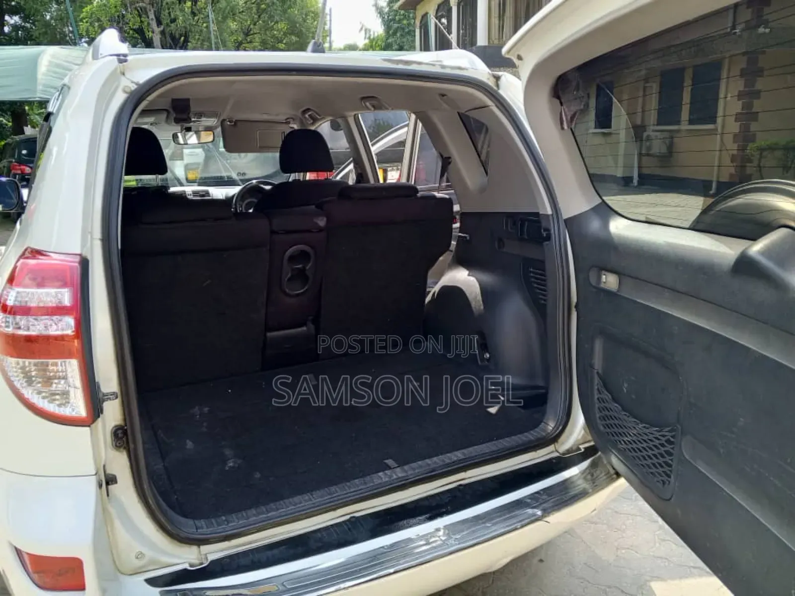 Toyota RAV4 2008 White