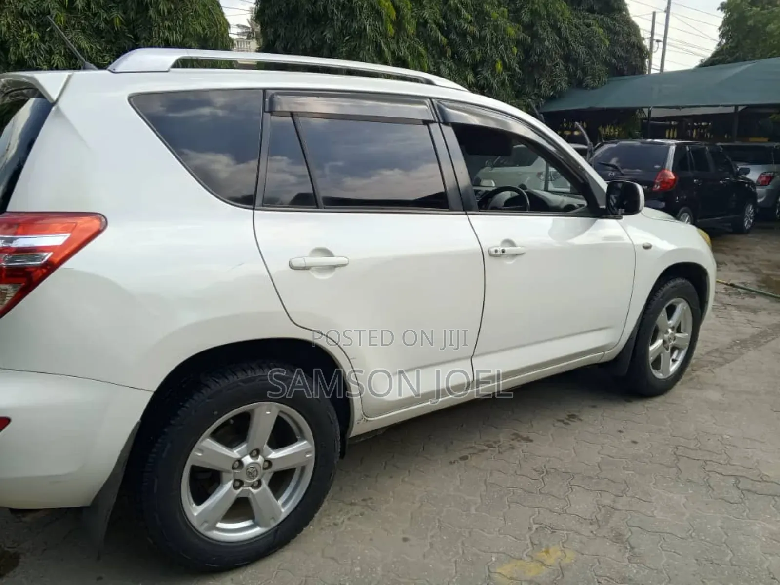 Toyota RAV4 2008 White