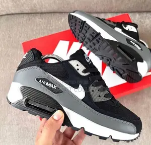 Air Max Sneakers