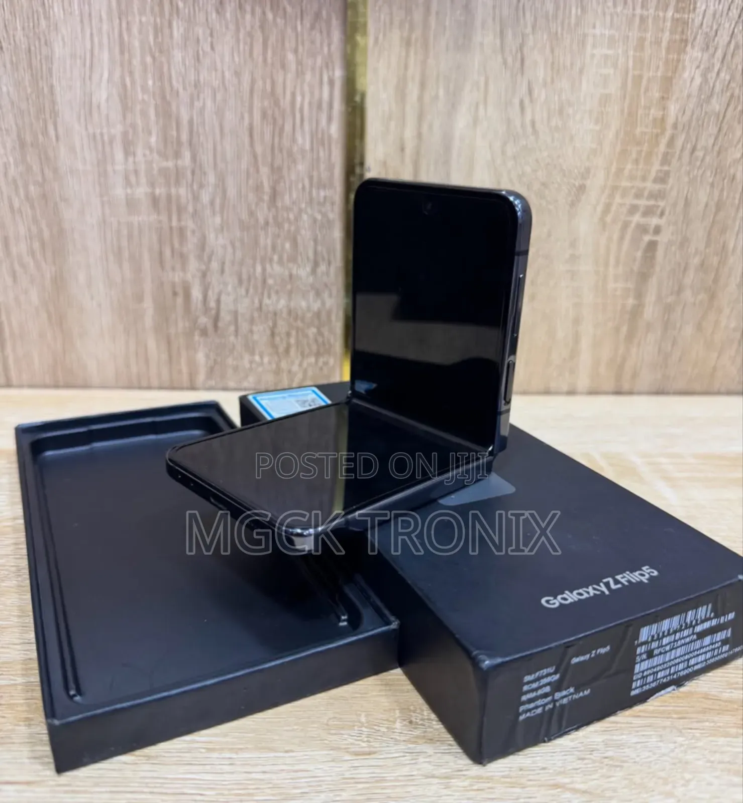 New Samsung Galaxy Z Flip 5 512 GB Black
