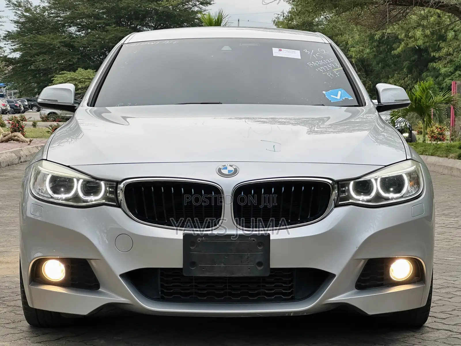 BMW 320i 2013 Silver