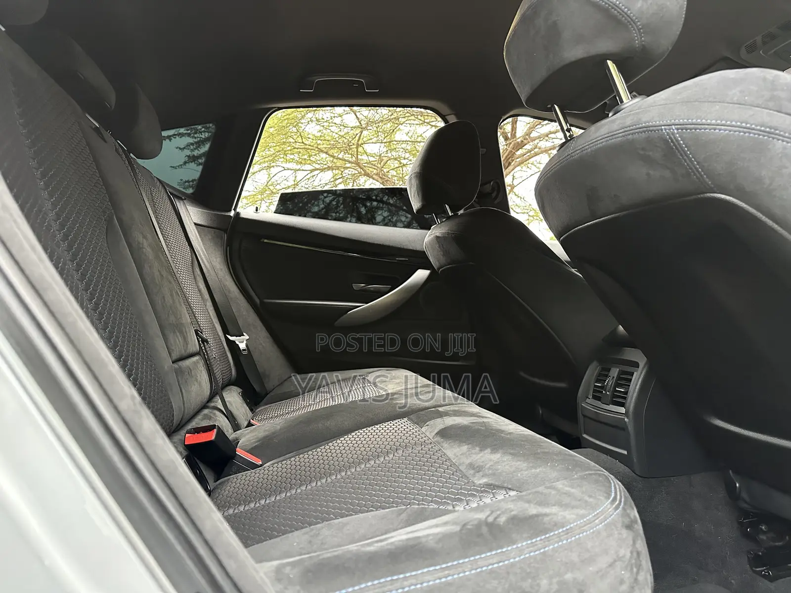BMW 320i 2013 Silver