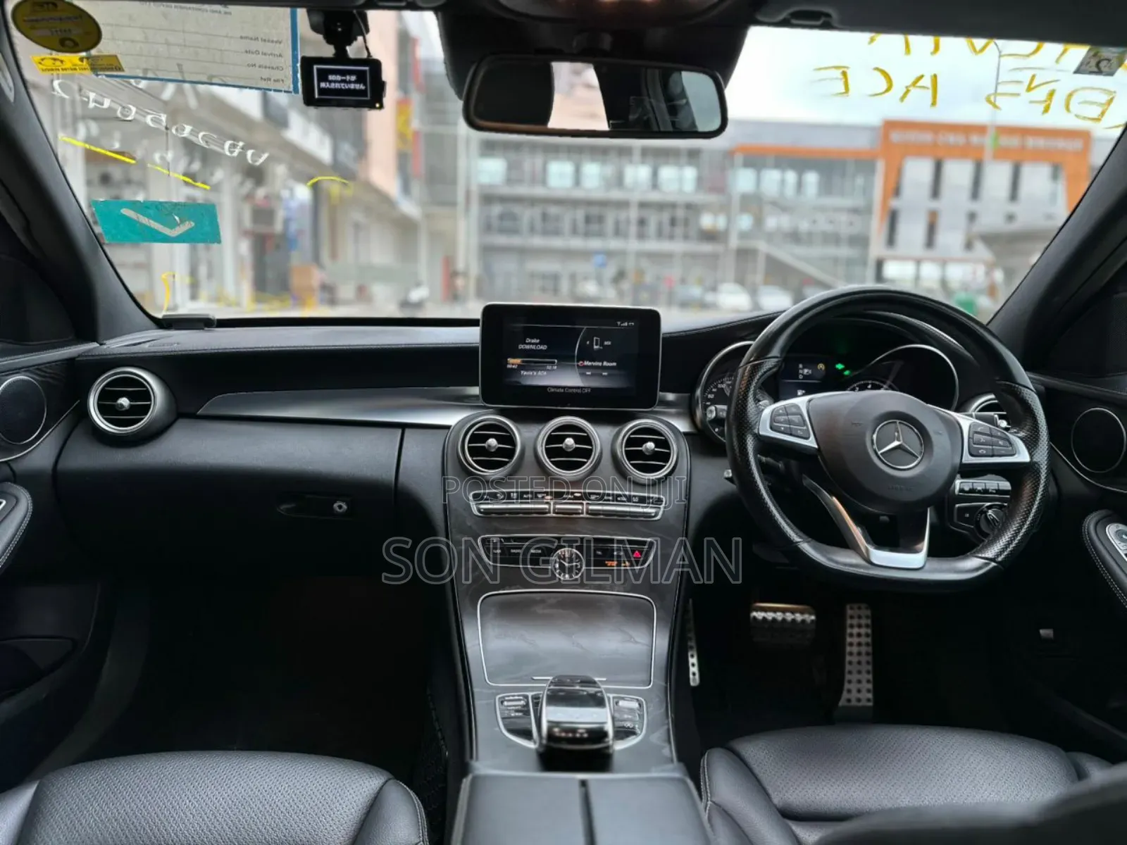 Mercedes-Benz C-Class 2014 White