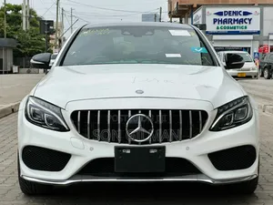 Mercedes-Benz C-Class 2014 White