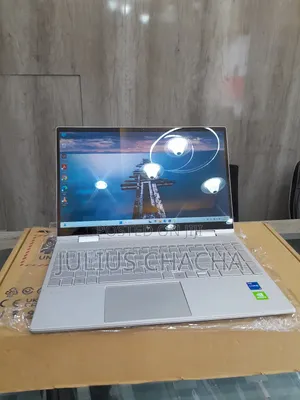 Laptop HP Envy X360 15-Cp0013nr 16GB Intel Core I5 SSD 512GB