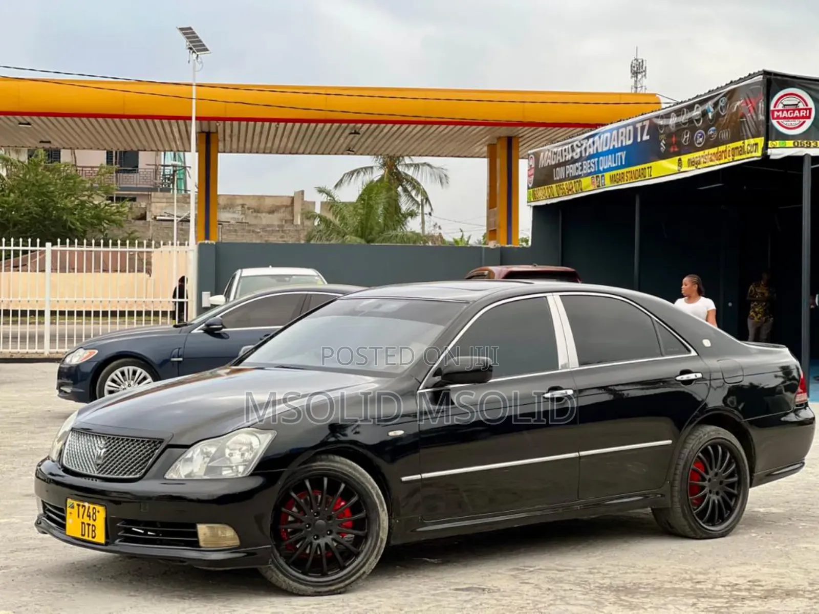 Toyota Crown Royale 2005 Black