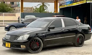 Toyota Crown Royale 2005 Black