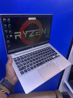 Laptop HP 630 16GB AMD Ryzen 5 SSD 256GB