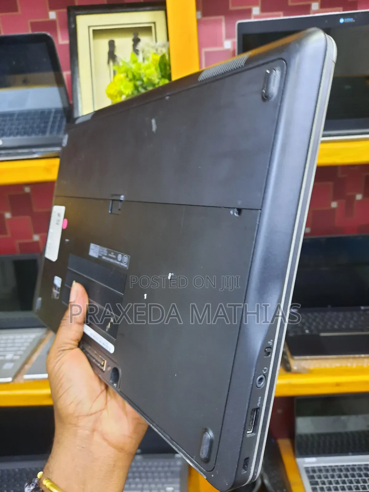 Laptop Dell Latitude 7440 8GB Intel Core I7 SSD 256GB