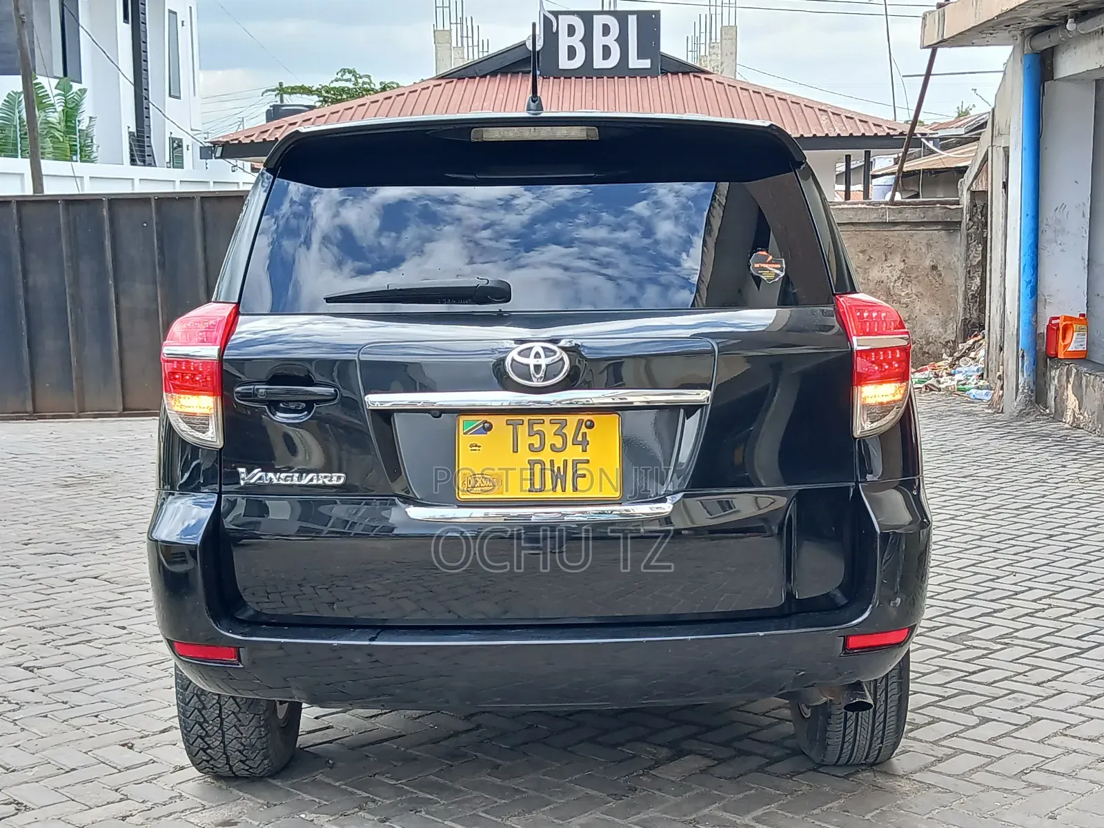 Toyota Vanguard 2012 Black